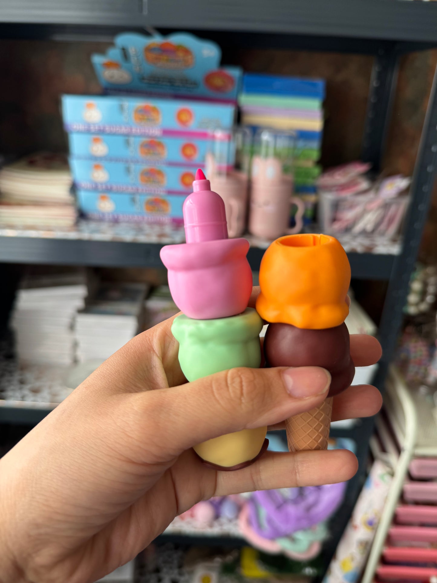 Icecream Shaped Multicoloured Highlighter